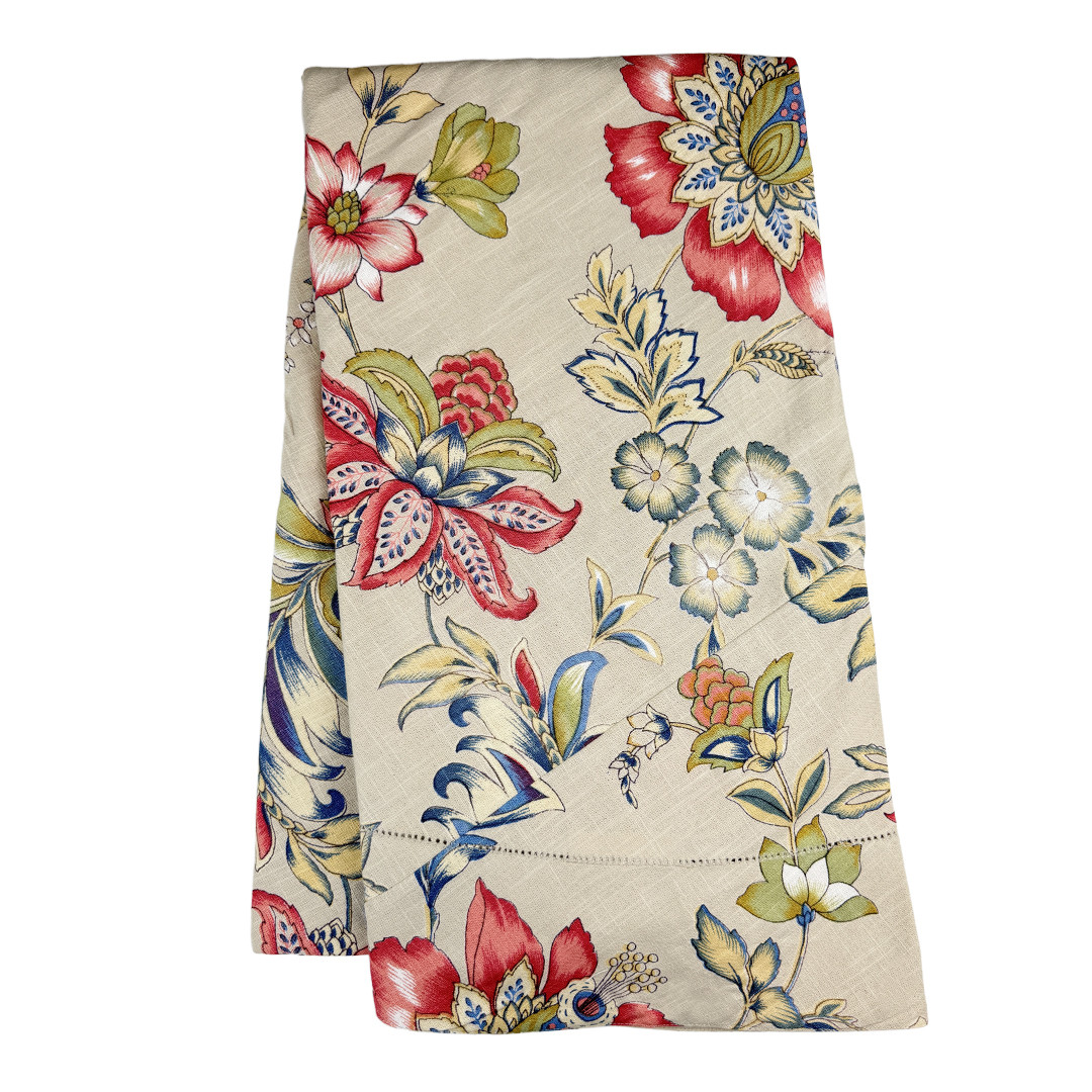 Seasons Tablecloth / Round